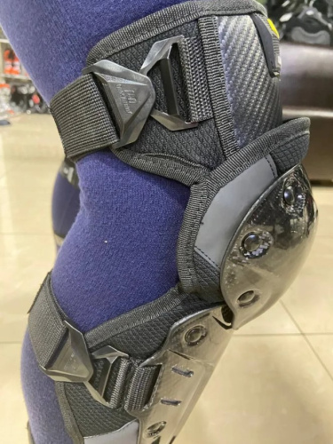 Ones Again Наколенники Carbon Fiber Force в Казани